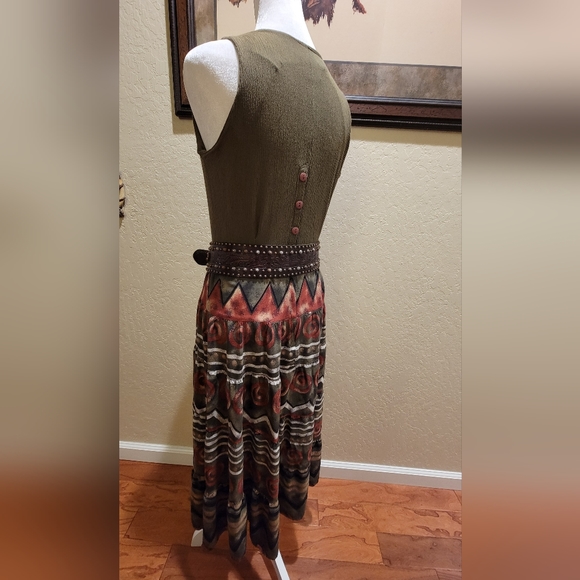 Rabbit Designs Dress - Size 8 - Picture 6 of 10